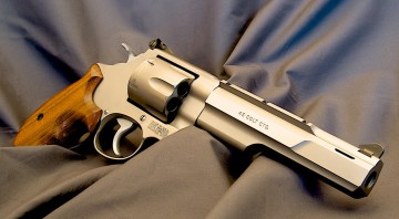 Producătorul legendarelor revolvere Colt a ajuns în pragul falimentului